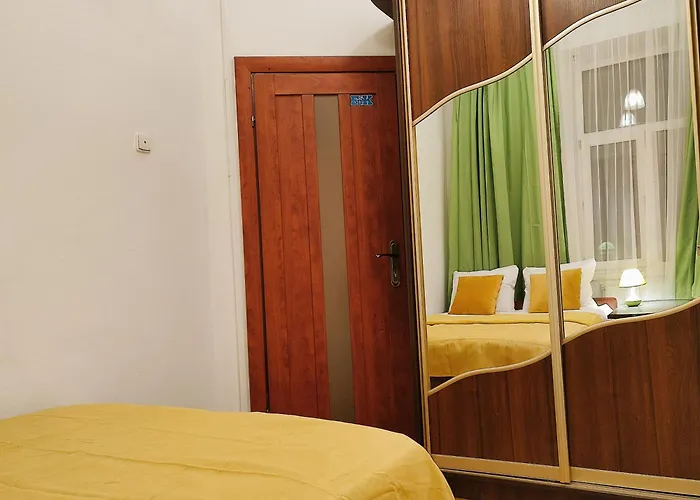 на 6х проспект шевченка центр *